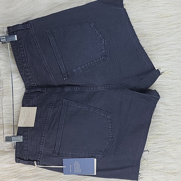 Universal Threads Denim Shorts - Picture 4 of 6